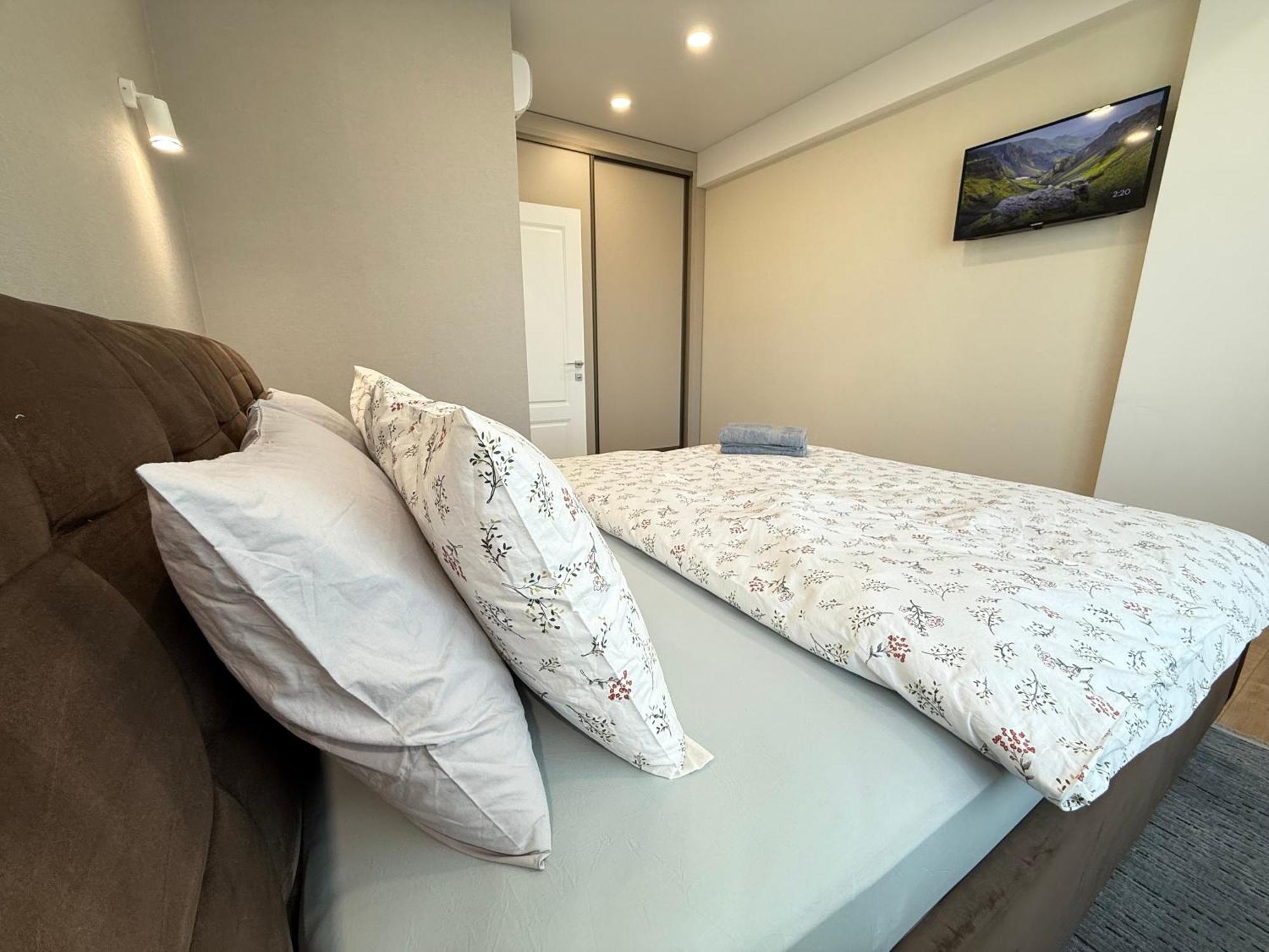 Rentnow Large And Cozy Apartment In The Center, Parking Chişinău Exterior foto