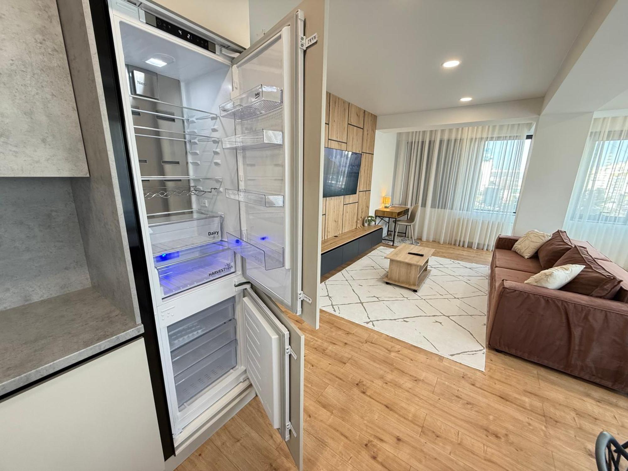 Rentnow Large And Cozy Apartment In The Center, Parking Chişinău Exterior foto