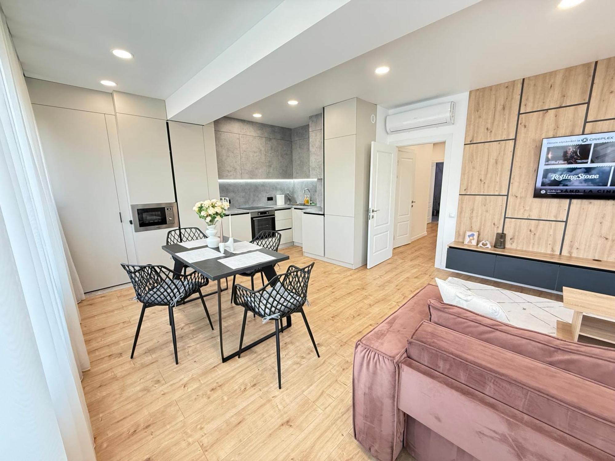 Rentnow Large And Cozy Apartment In The Center, Parking Chişinău Exterior foto